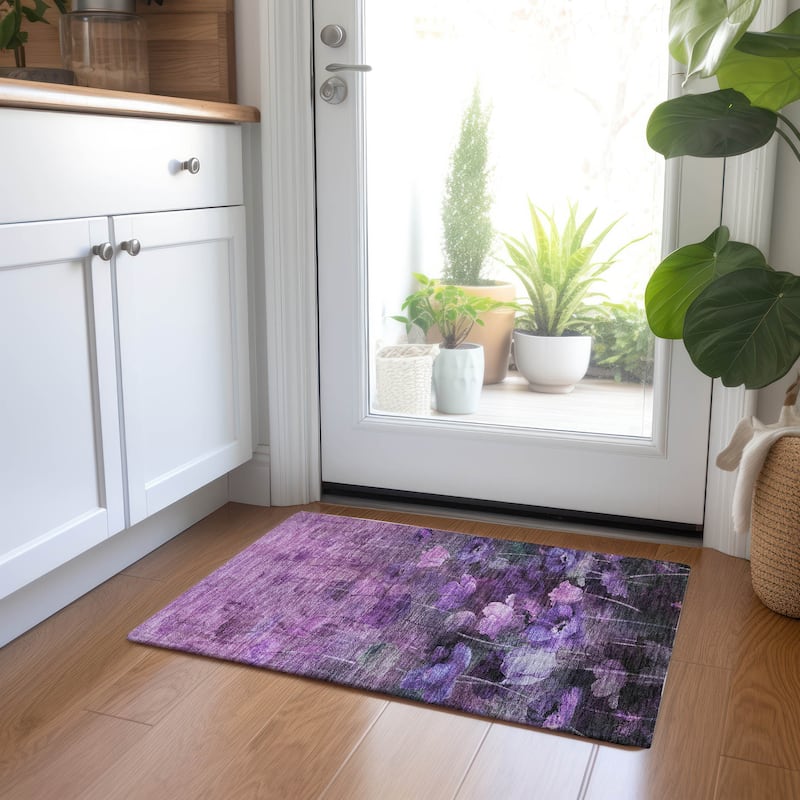 Machine Washable Indoor/ Outdoor Chantille Modern Floral Rug - 1'8" x 2'6" - Purple