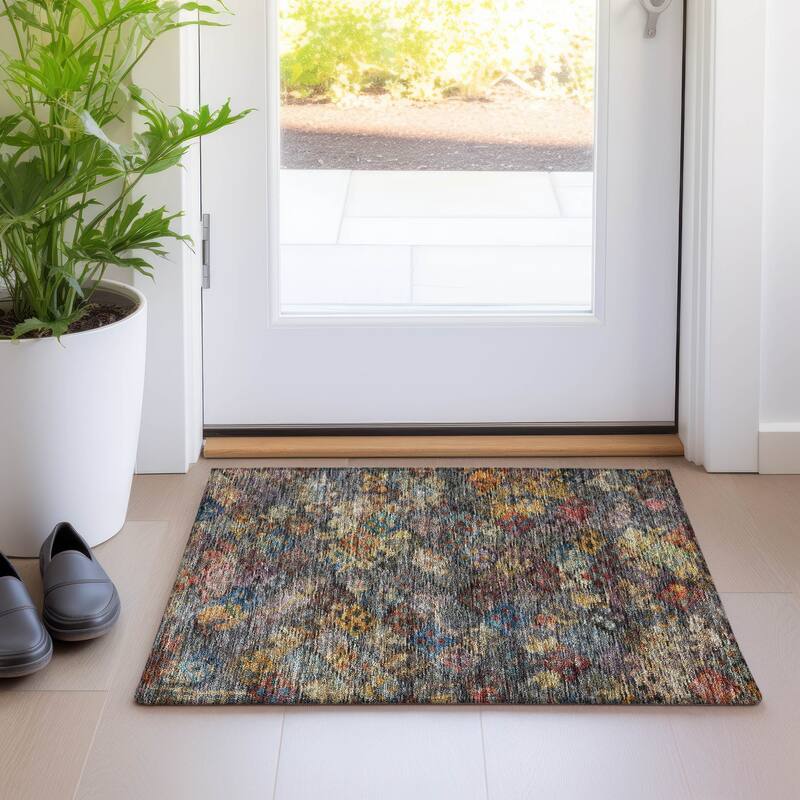 Machine Washable Indoor/ Outdoor Boho Moroccan Chantille Rug - Gray - 1'8" x 2'6"