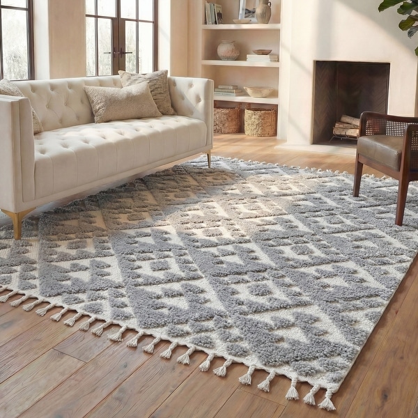 SAFAVIEH Moroccan Tassel Shag Kobi 2-inch Thick Rug - On Sale