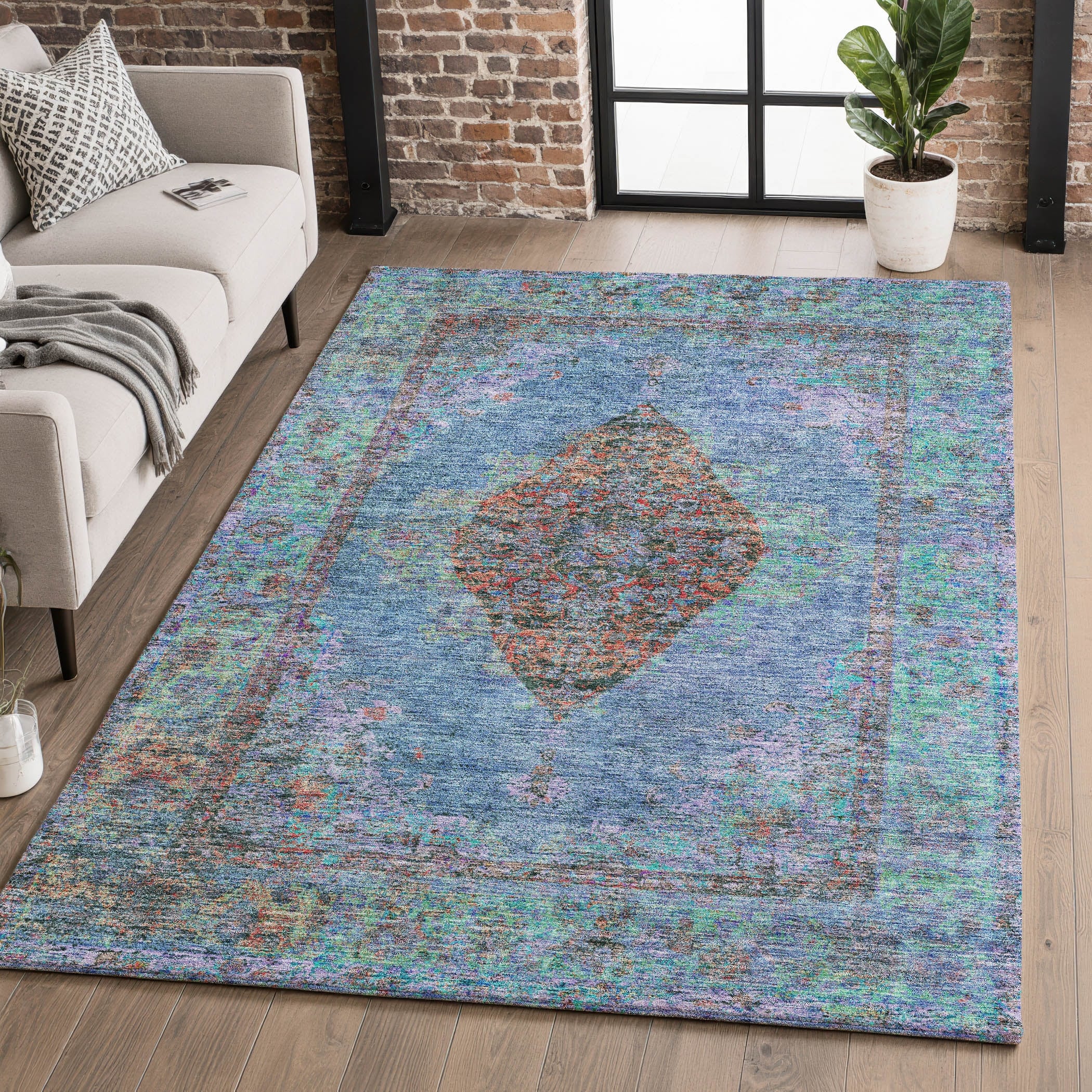 Premium Washable Super Soft Vintage Traditional Mayfield Rug