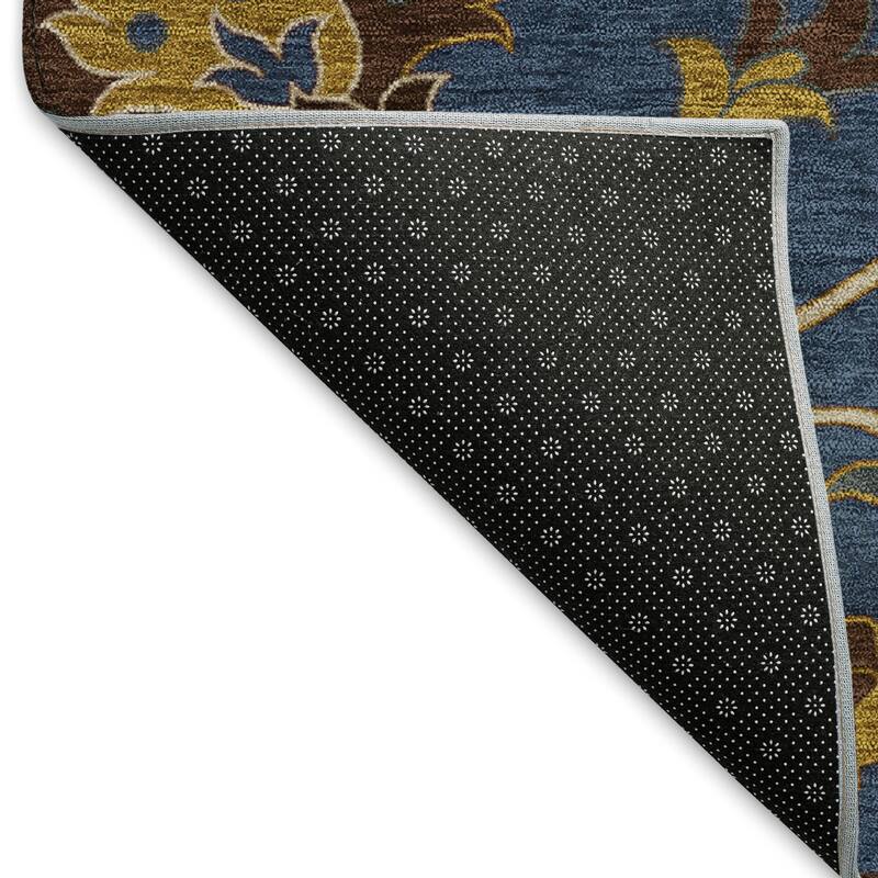 Machine Washable Indoor/ Outdoor Traditional Luna Chantille Rug