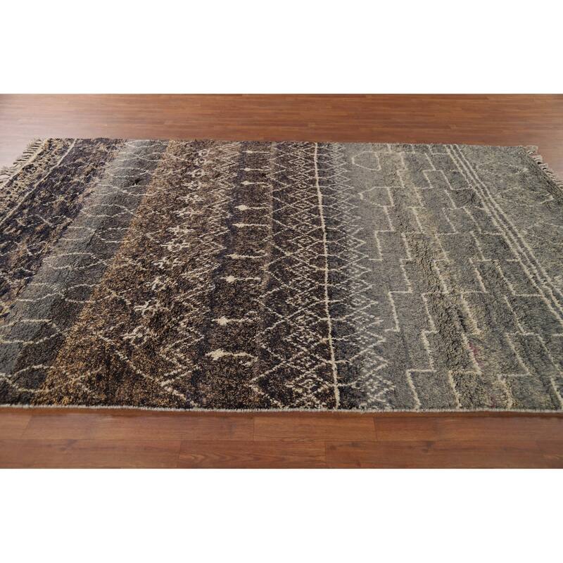 Plush Moroccan Area Rug Hand-Knotted Bedroom Wool Carpet - 6'10" x 9'10"