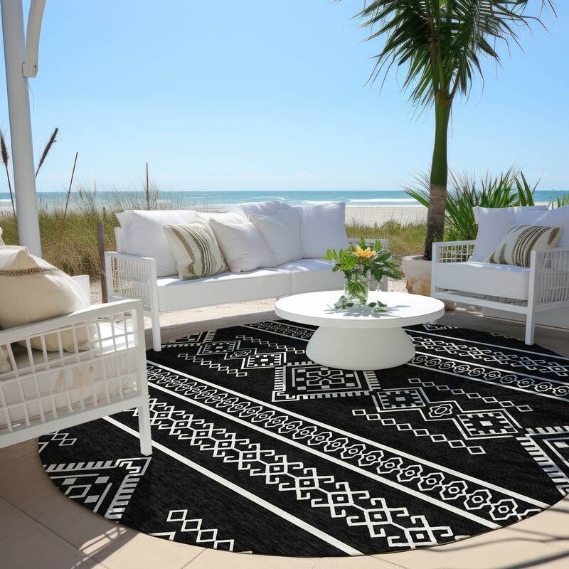 Machine Washable Indoor/ Outdoor Chantille Moroccan Boho Rug - Black - 8' x 8'