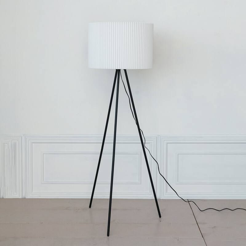 Metal Floor Lamp with Jute Shade