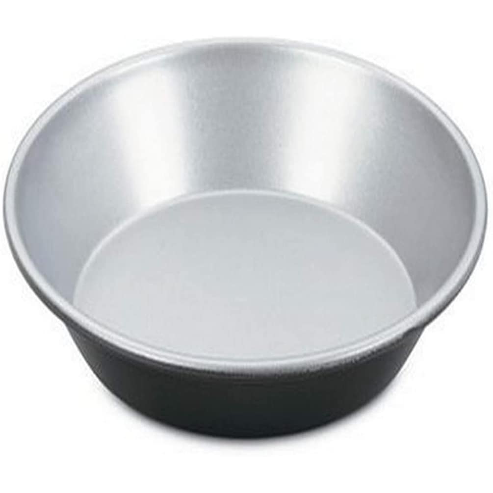 https://ak1.ostkcdn.com/images/products/is/images/direct/344ffba3bc7ee5bb2352c4df53349e183b901138/Cuisinart-Chef%27s-Classic-9-Inch-Nonstick-Bakeware-Deep-Dish-Pie-Pan.jpg