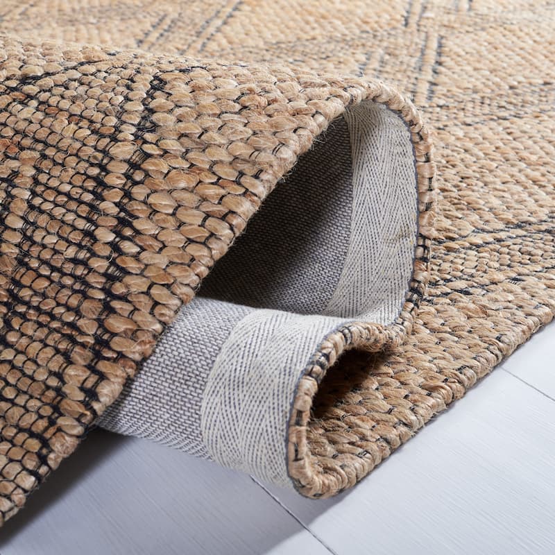 SAFAVIEH Handmade Natural Fiber Dayanara Boho Jute Rug