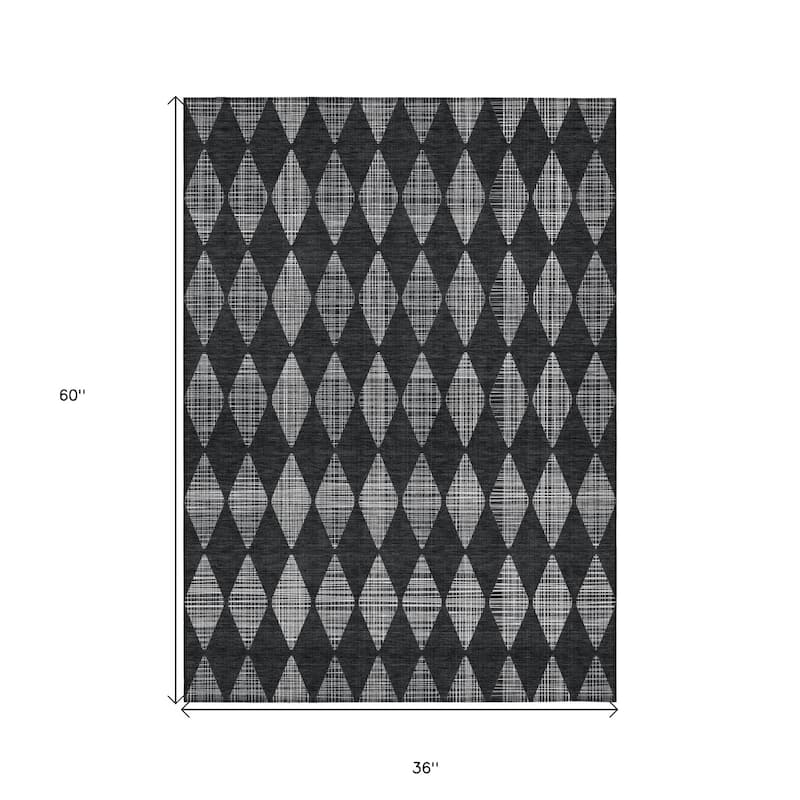 HomeRoots Geometric Transitional Rectangle Outdoor Rug