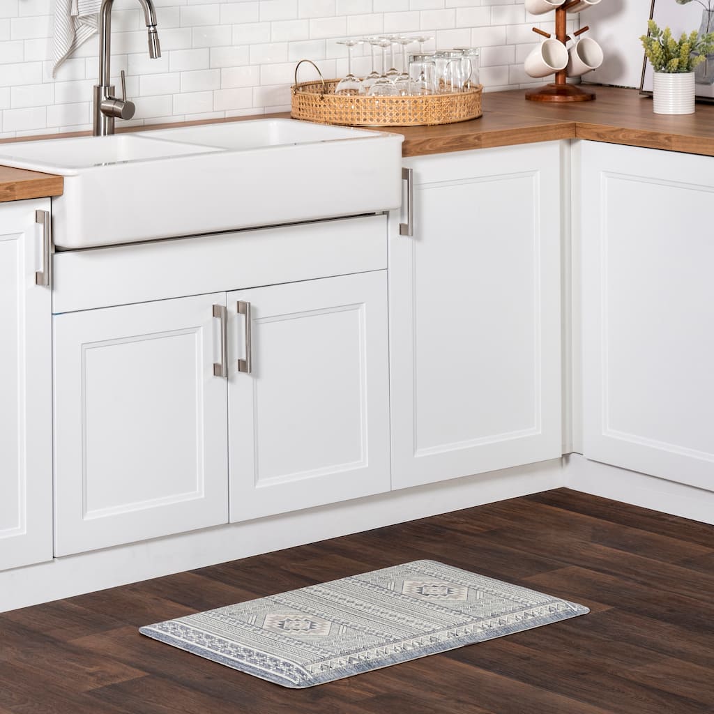 Nuloom Southwestern Bordered Kitchen or Laundry Comfort Mat