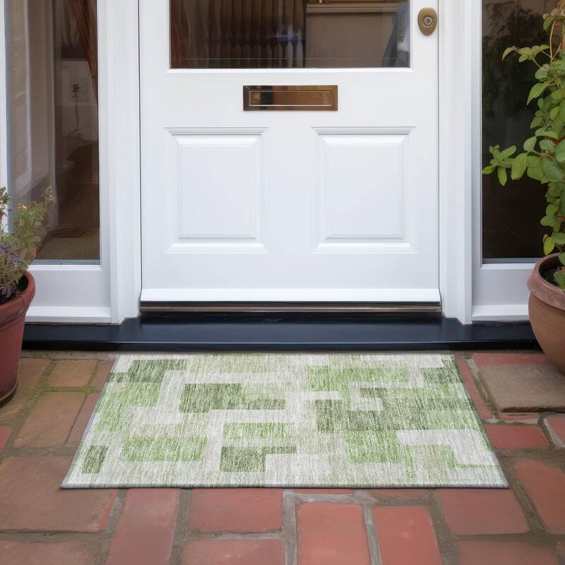 Machine Washable Indoor/ Outdoor Contempoary Blocks Chantille Rug - Green - 1'8" x 2'6"