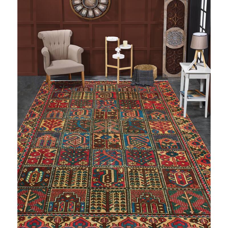 Fine Vintage Bakhtiari Nicolette Red/Brown Rug - 6'5" x 9'4"