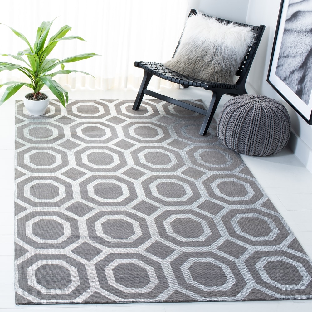 SAFAVIEH Handmade Cedar Brook Igbale Modern Jute Rug