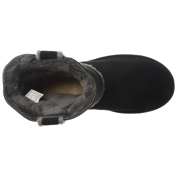 ugg classic short spill