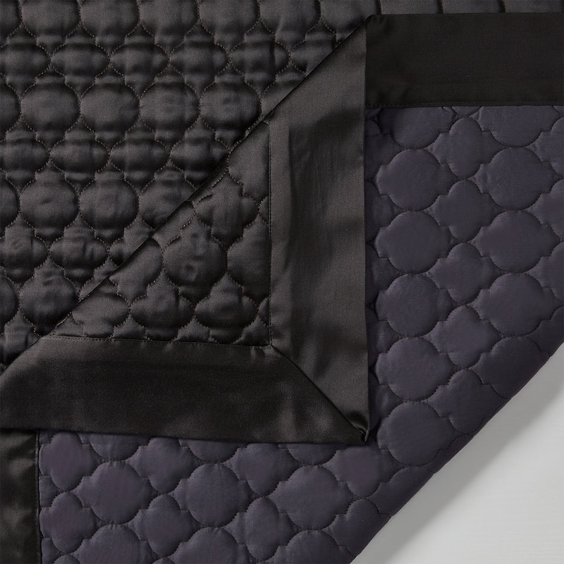 HiEnd Accents High Shine Satin Quatrefoil Quilt Set, 3PC