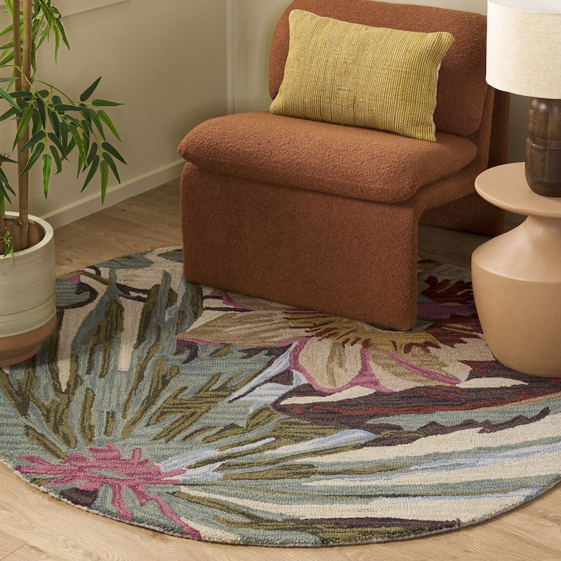 SAFAVIEH Handmade Jardin Kristell Country Floral Wool Rug