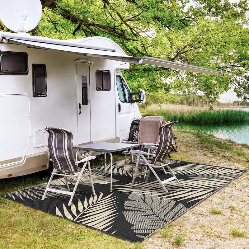 Mcow Palm Leaf Collection Reversible Woven Waterproof Outdoor Area Rug