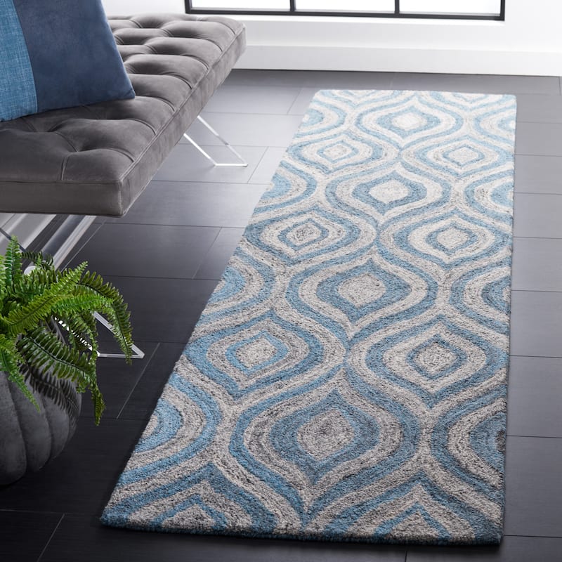 SAFAVIEH Handmade Abstract Florencia Geometric Ogee Wool Rug - 2'3" x 8' Runner - Grey/Blue