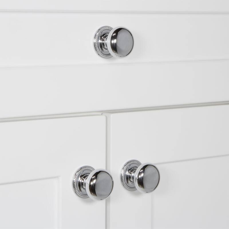 Grandeur FIFT-BRASS-KNOB-NEWP Fifth Avenue 1-3/8” Solid Metal Luxury