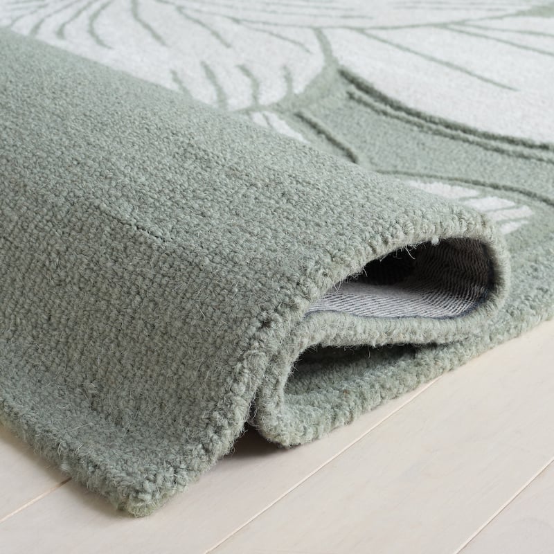 SAFAVIEH Handmade Glamour Odetta Floral Wool Rug