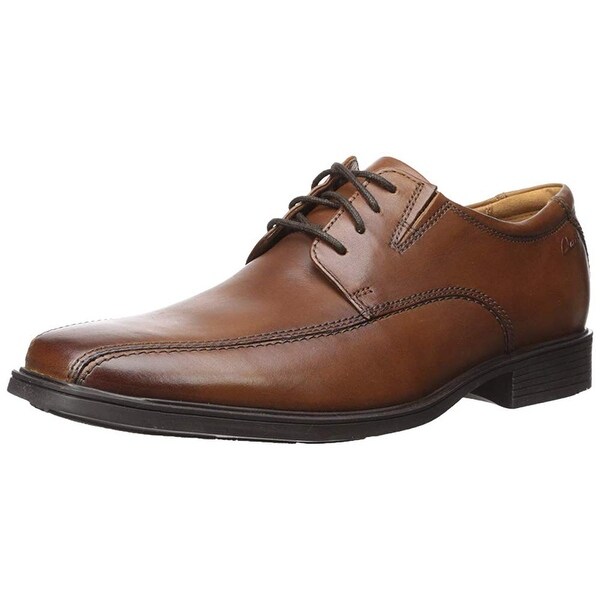 clarks men's tilden walk derbys