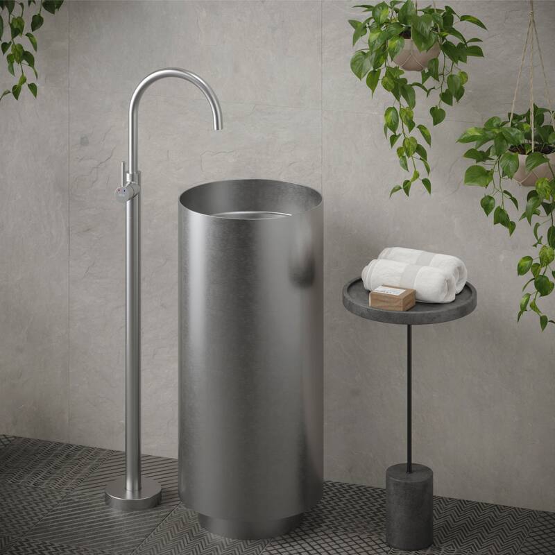 Karran USA KBF650 Howick 1.5 GPM Freestanding Single Hole Bathroom