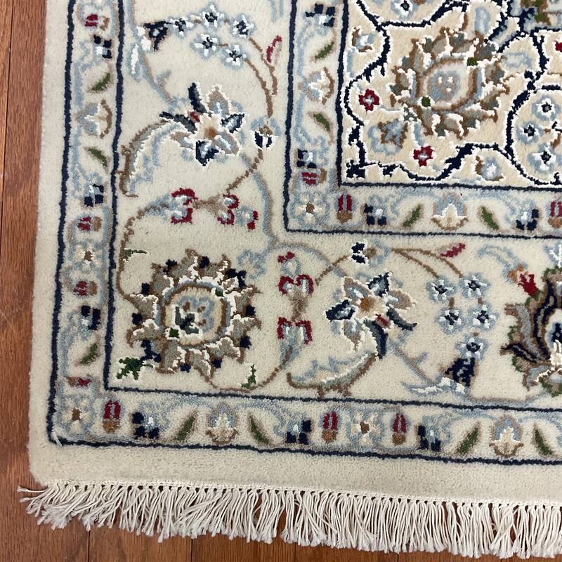 HERAT ORIENTAL Handmade Nain Wool Rug - 4' x 6'3"
