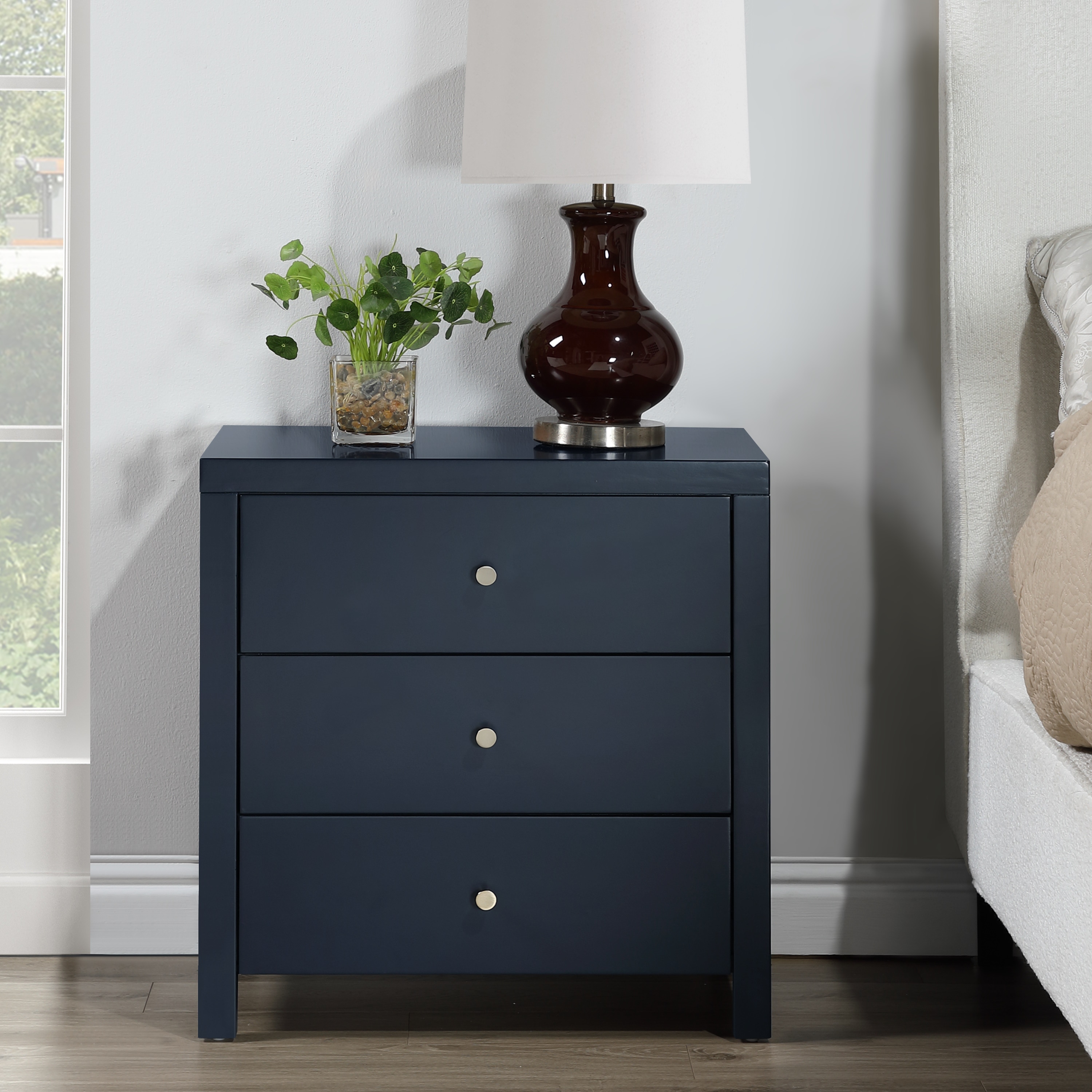 Nave 3-drawer Transitional Style Nightstand