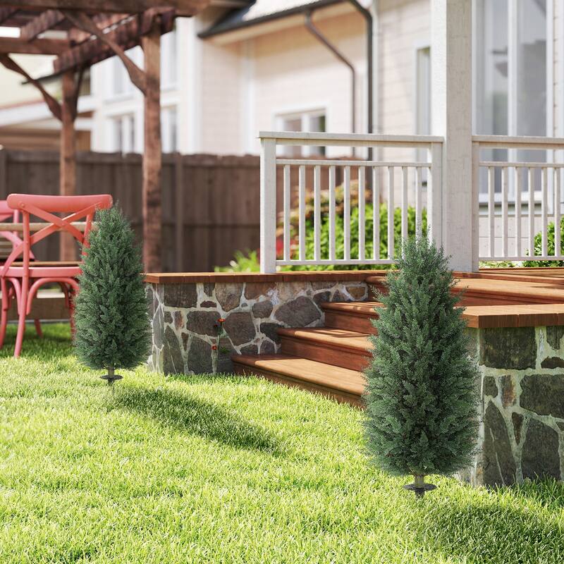 HOMCOM 43.3 Inch Set of 2 Artificial Topiary Cedar Trees, Indoor Outdoor Faux Pine Shrubs Plants with Ground Stake for Garden