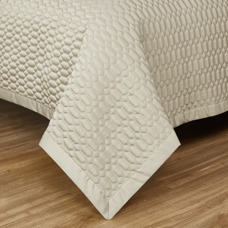 Brilliance Quilt Set - King - Pebble