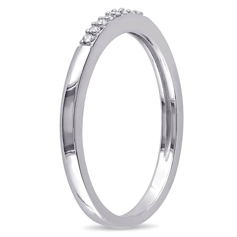 Miadora 0.06 CT TW Diamond Wedding Band in Sterling Silver