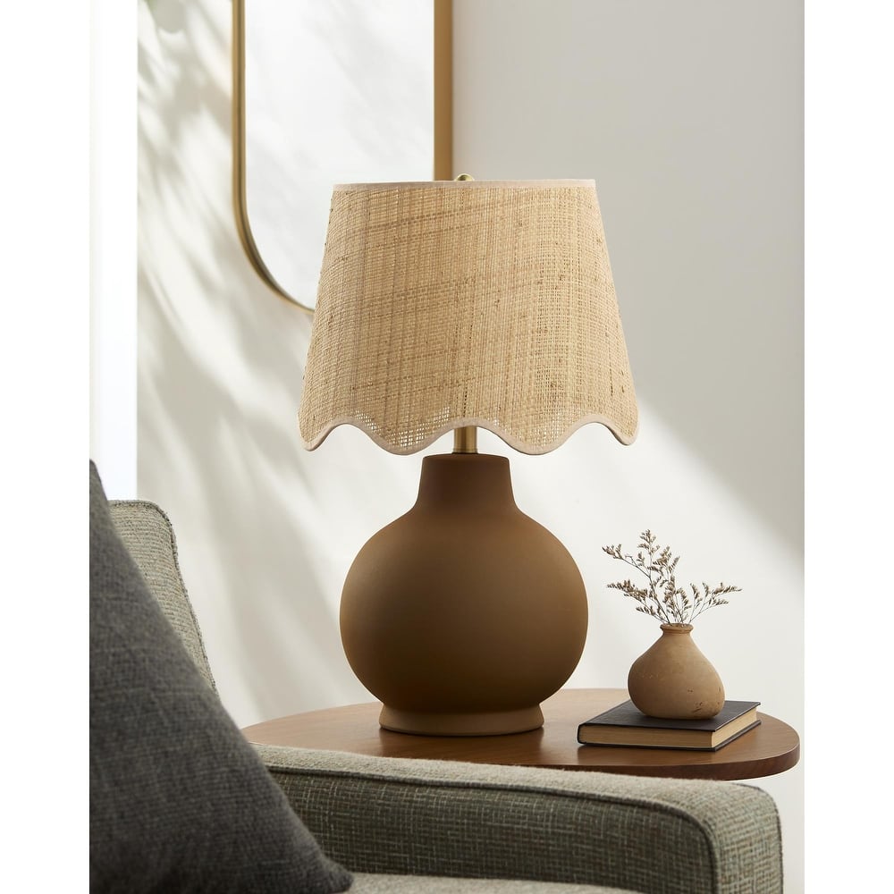 Livabliss Stella Diminuta Traditional Accent Table Lamp