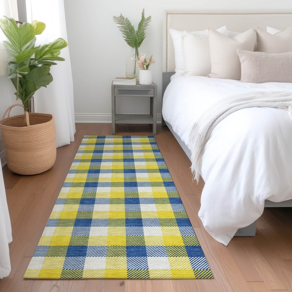 Machine Washable Indoor/ Outdoor Plaid Chantille Rug