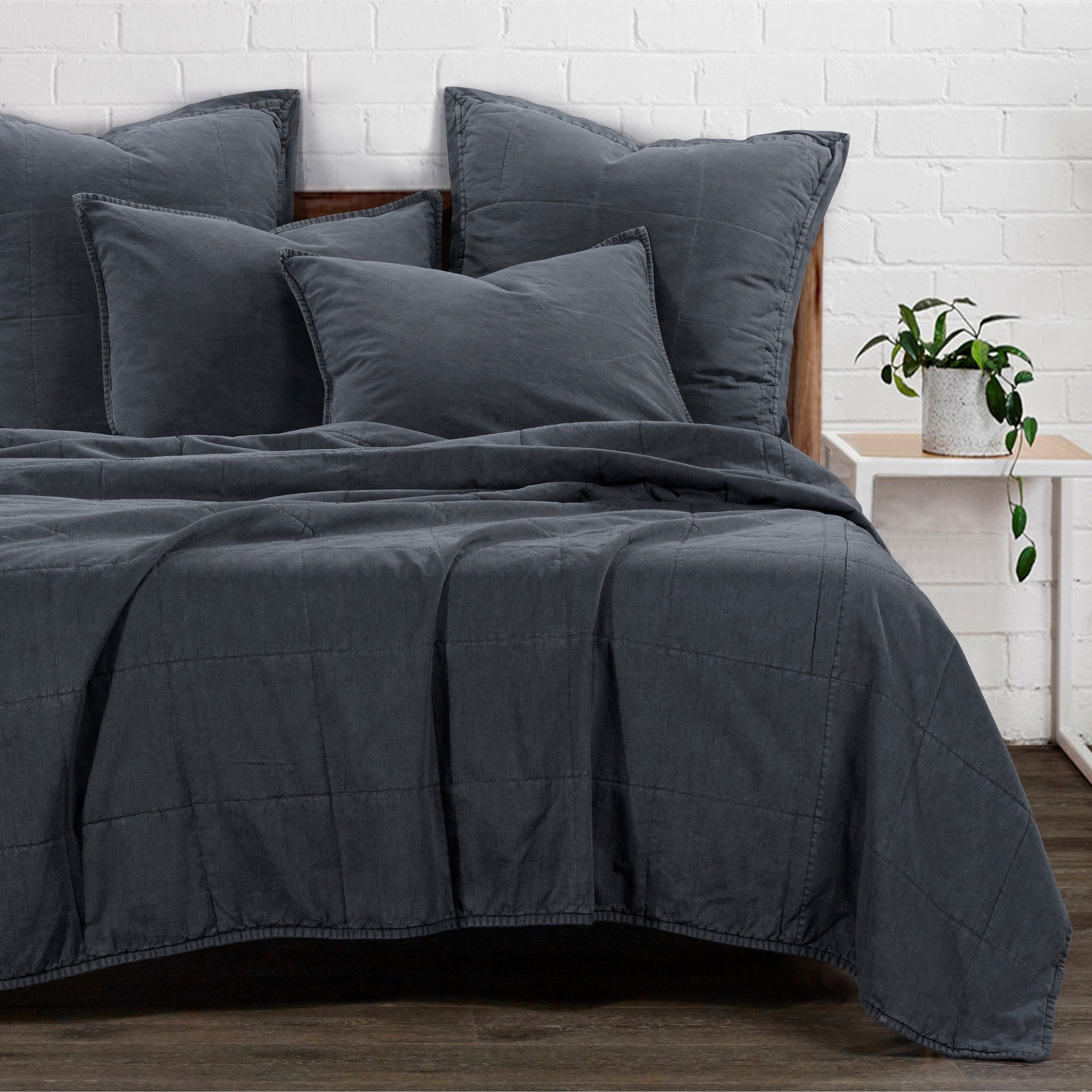 Option Charcoal
