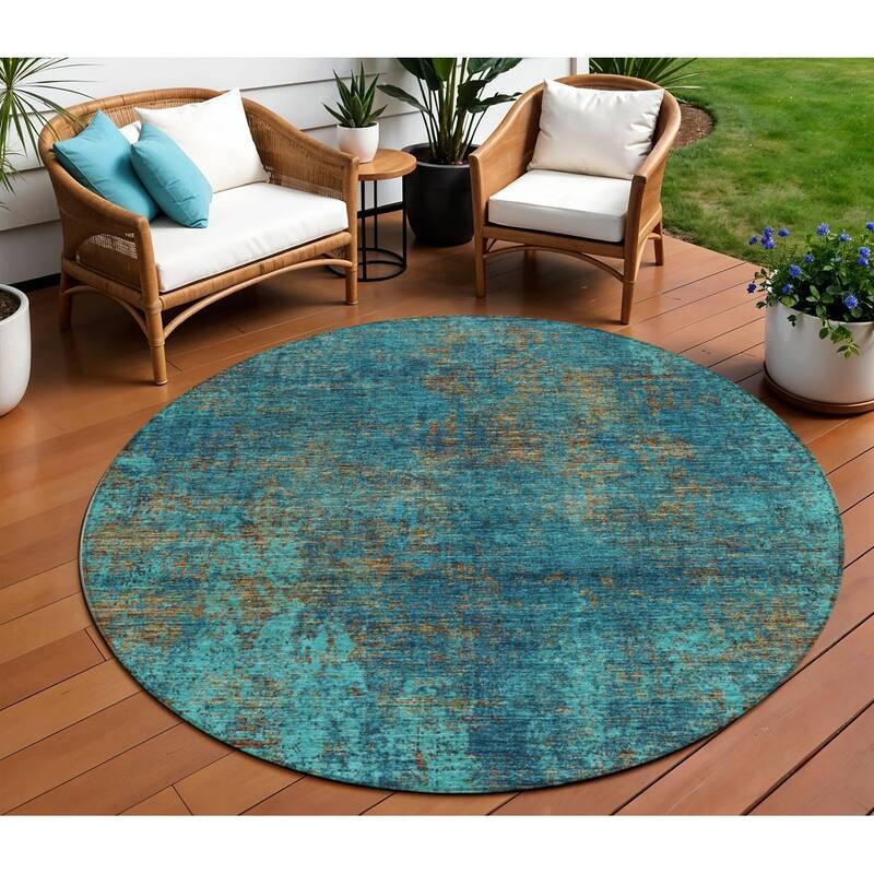 HomeRoots Abstract Transitional Rectangle Outdoor Rug - 8' Round