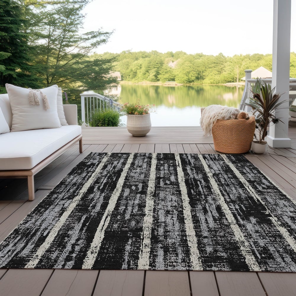 Machine Washable Indoor/ Outdoor Chantille Stripe Ombre Rug