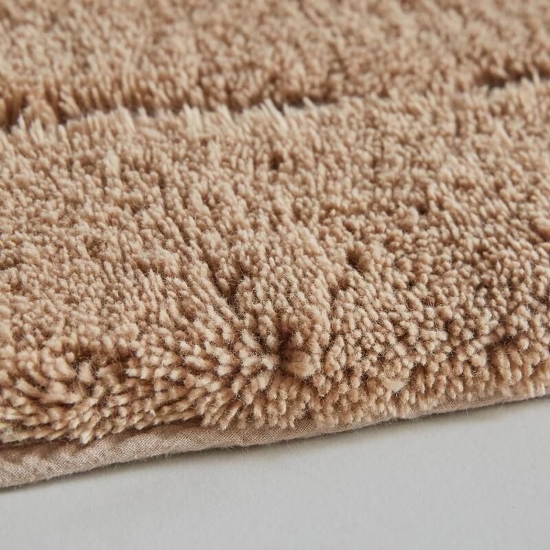 Mohawk Home Regency Bath Rug