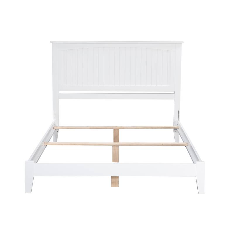 Traditional Bed Frame with Open Footboard - HomeStock Elegant Design