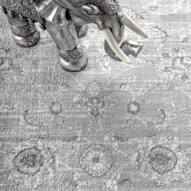 JONATHAN Y Traditional Persian Vintage Area Rug