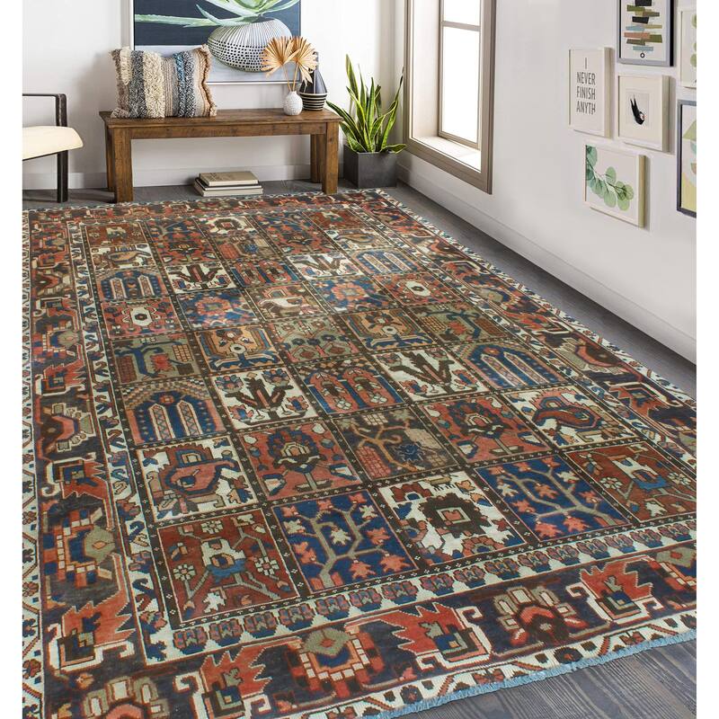 Vintage Distressed Roman Rust/Navy Rug - 6'6" x 9'10"