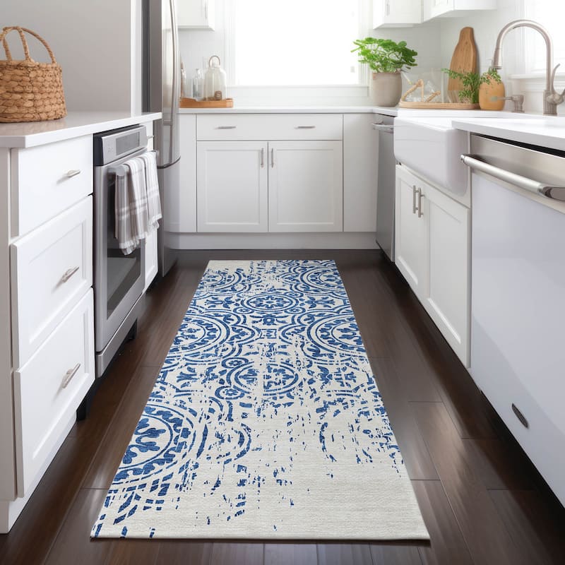 Machine Washable Indoor/ Outdoor Chantille Suzani Vintage Rug