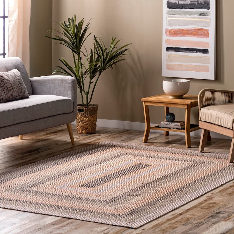 Nuloom Gwyneth Braided Borders Indoor/Outdoor Area Rug