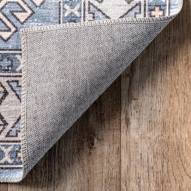 Nuloom Mae SpinClean Tribal Motif Machine Washable Area Rug