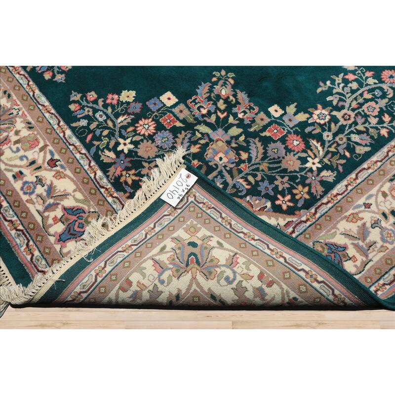 7'5''x9'6'' Hand Knotted Wool Emerald Taabriz Traditional Plush Pile Area Rug - 7' 5'' x 9' 6''