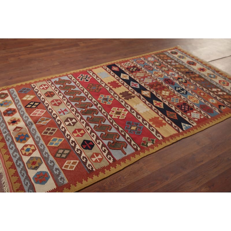 Vegetable Dye Kilim Qashqai Persian Vintage Wool Carpet - 3'2"x 5'11"