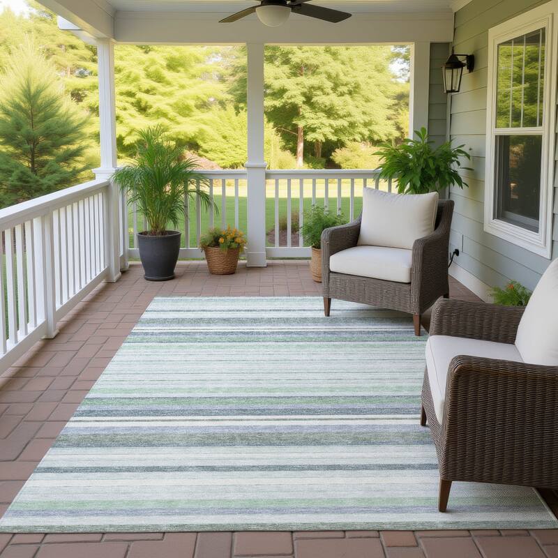 Machine Washable Indoor/ Outdoor Modern Stripes Chantille Rug