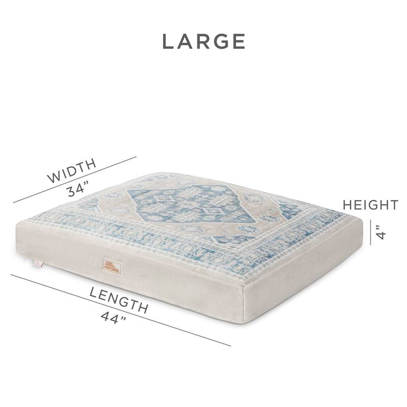 TOWN & COUNTRY EVERYDAY CuddleTown Medallion Pillow Crate Mat Pet Bed