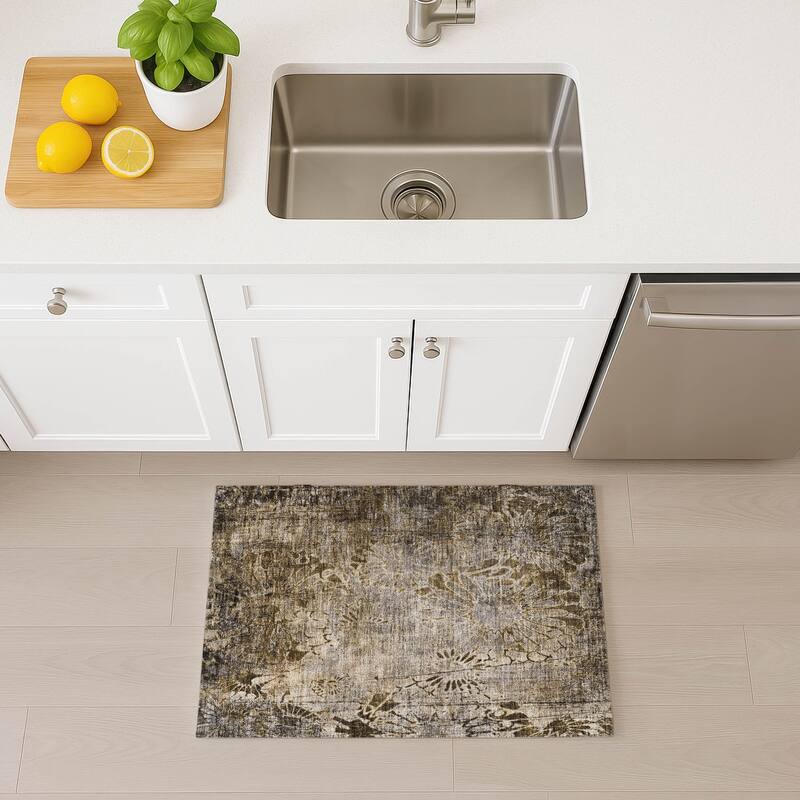 Machine Washable Indoor/ Outdoor Modern Floral Chantille Rug