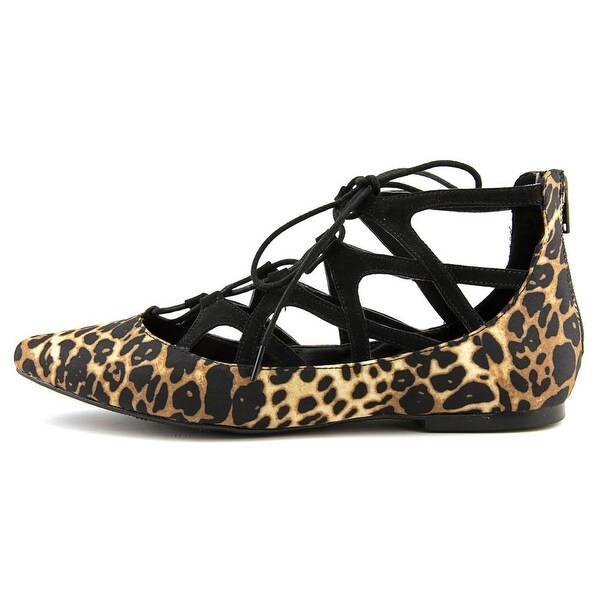 mia pointed toe flats