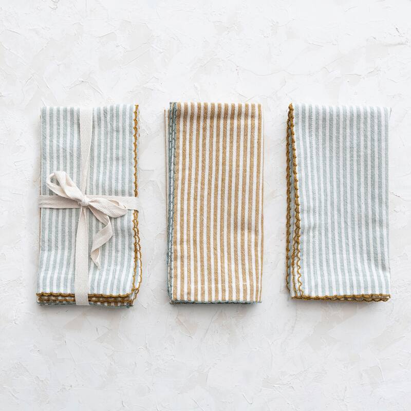 Cotton Napkins with Scalloped Edge and Stripes - 18.0"L x 18.0"W x 0.3"H - 18.0"L x 18.0"W x 0.3"H