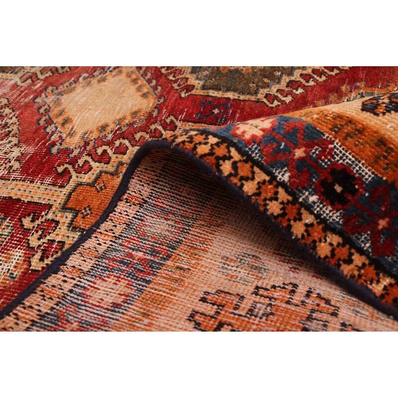 ECARPETGALLERY Hand-knotted Melis Vintage Red Wool Rug - 4'9 x 7'5