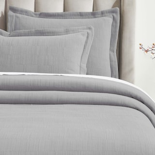 Superior Zenith Cotton Matelasse Bedspread and Sham Set